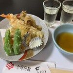 季節料理 井で乃 - 