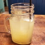 CHILLAX BURGERS&WINE - グレープフルーツジュース