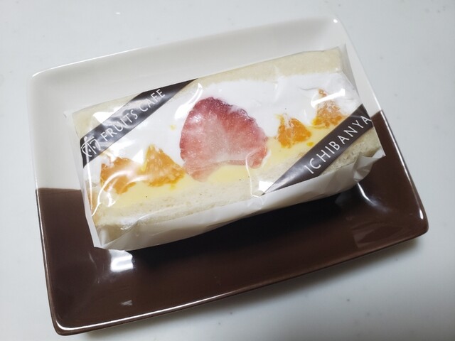 ICHIBANYA FRUITS CAFE Koriyama Honten