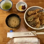 天ぷら よし田 - 布おしぼりは今回から、高評価となります。