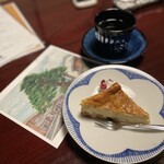 Hakkou Bunka Kenkyuusho - 発酵チーズケーキと深煎りブレンド