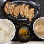 餃子の王将 - 