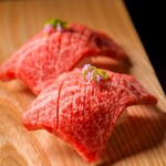 Grilled Wagyu Sushi (2 pieces)