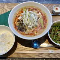 熱香森 - 担々麺ランチ