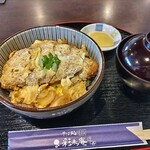 そば処 彩来庵 - 料理写真:品書きから特製カツ丼を見つけ、オーダー！