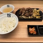 Gyuukaku Yakiniku Shokudou - 熟成カルビ焼き定食