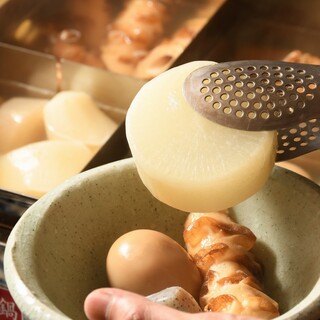 上品な旨みが凝縮！名物「鯛だしおでん」心温まる出汁の味わい