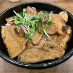 Berusaiyu No Buta - ジューシー豚丼