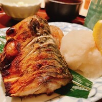 伊豆の旬 やんも 丸の内店 - 