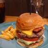 バーグハック - 料理写真:ベーコンチーズバーガー