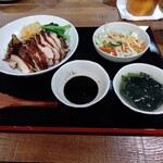 Jiu gui - 広東風鶏肉の香味醤油煮