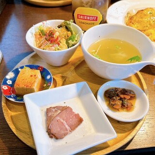 バックヤード・ガーデン_1