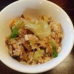 鳥人 - ヤキメシ取り分け