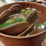 鮨なかもと - 貝の赤出汁