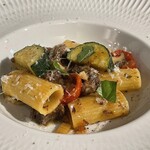 Neapolitan style Genovese rigatoni with beef shank