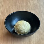 Vanilla ice cream with honey from Mt. Rokko