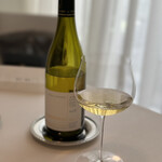 レミニセンス - VIRE CLESSE CUVEE EJ THEVENET2018   遅摘みの貴腐が付いた完熟したブドウを使用されているよう。段々開いて、お肉にもよく合いました♡♡♡