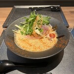 トレ海老アーンnoodle三宮 - 