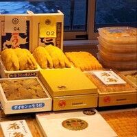 鮨 尚充 - この日も中目黒同様のウニ祭りでした。