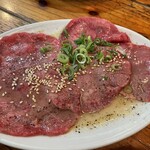 炭火焼肉 キョロちゃん - 