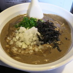 丿貫 - 極濃 鬼煮干し蕎麦（右から）