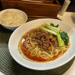 麺や金時 - 濃厚汁なし担々麺＆ライス。