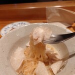やまぐち - 河豚の白子、フカヒレのパスタ、白トリュフがけ