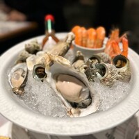 THE UPPER - シーフード・プラッター ¥4,300