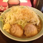 麺や あかつき - あかつき麺　野菜・にんにく・タレ・背アブラ(2013.09)