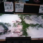 Robata Jin - 美味そうな魚たち