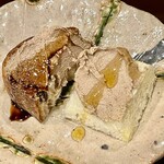 酒亭 田中 - 熊野地鶏レバーパテ　発酵バターと蜂蜜と合わせるなんて！　マイギネスのレバーパテです