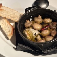 マーサーブランチ テラスハウス - トリュフとマッシュルームのアヒージョ