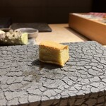 鮨 山沙 - たまご（芝エビ）