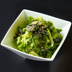 Wakame salad