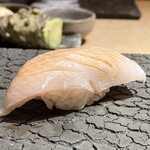 鮨 山沙 - ぶりとろ