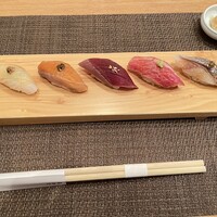 伊勢鮨 - 
