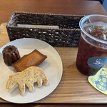 BEAR BUTTER BAKE and Coffee - 