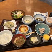 春秋ユラリ 恵比寿 - ある日の野菜御膳