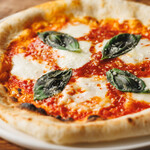 PIZZA & GRILL FRIENDLY DINING BAR - 