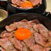 炭火和牛焼肉もうもう亭 広小路店 - 