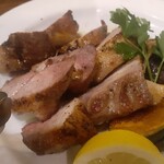 オステリア ピテカントロポ - 猪の炭火焼き