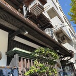 神田まつや - 建物も歴史を感じる