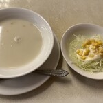 ジャッキー ステーキハウス - セットのスープとサラダ