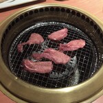 飛驒牛一頭買　燒肉・Akariya