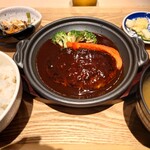 Sumibiyakitori To Teishoku Kadokura Shokudou - 炭焼きハンバーグ定食
