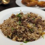 香港料理 恵明 - 牛肉チャーハン