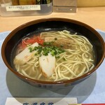 空港食堂 - 沖縄そば700円