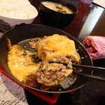 ごはんかふぇ ねねるる - Wチーズまみれハンバーグ②