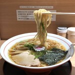 Chuukasoba Hikaeme - 中華そば・細麺
