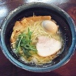 RA-MEN BAR NAGOMI - あご塩味玉ラーメン 全景